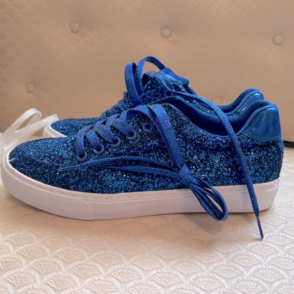 Sparkle casual shoes